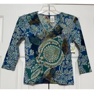 Forbidden Women's Printed V-Neck Top, Size M